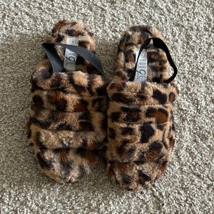 ☀️🛍️ 3/$10 Cheetah Slides ☀️🛍️